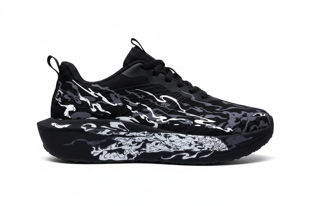 Buzz Smoke Pro lifestyle sneaker detail | BUZZ Egypt