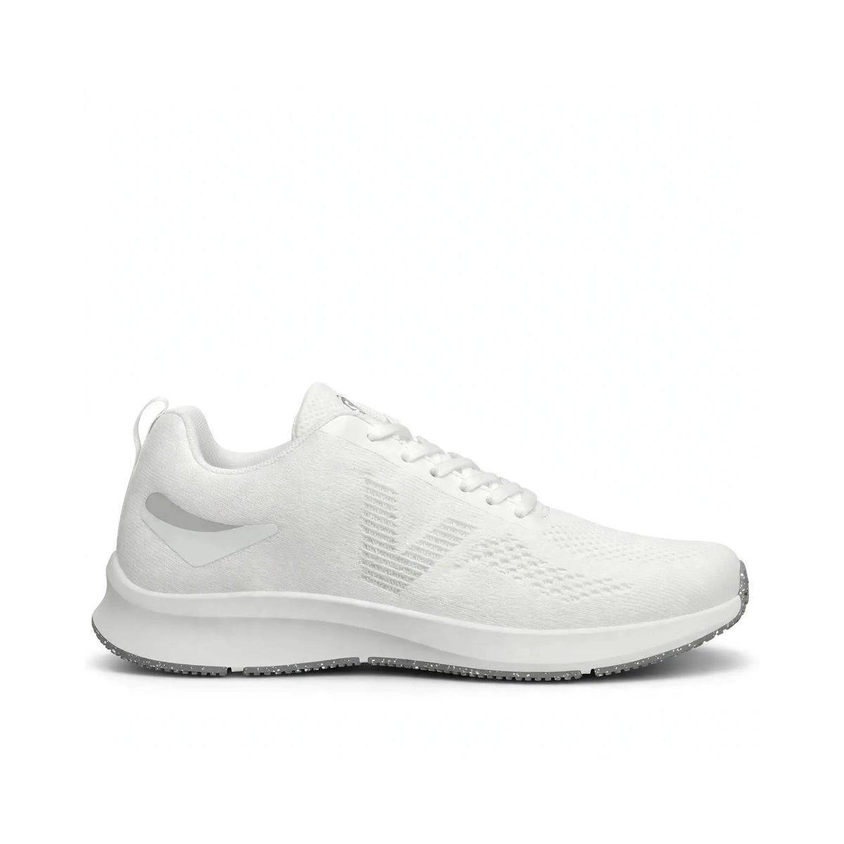 CM-553 triple white V-stripe runner sneaker