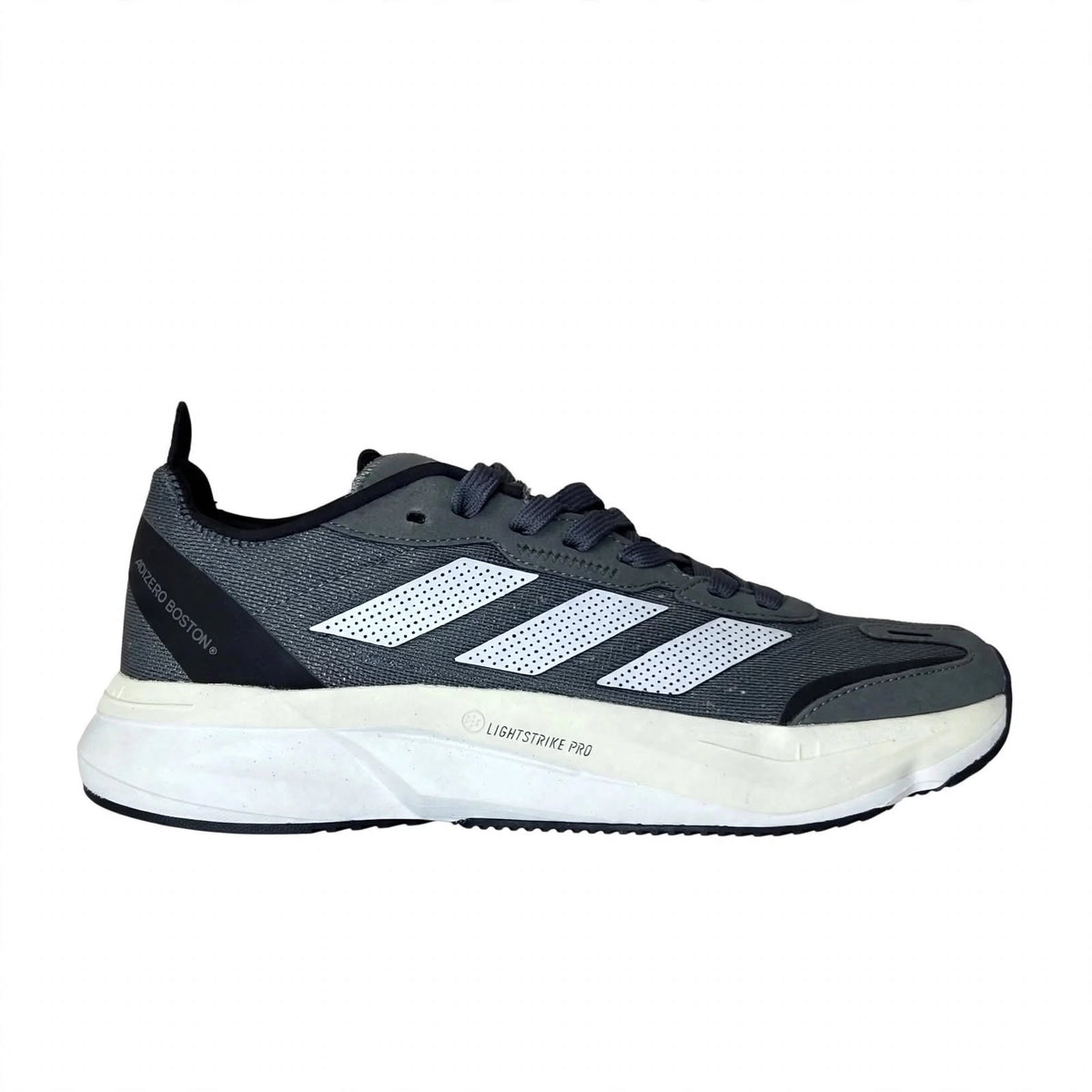 Supernova Style black neon runner outsole