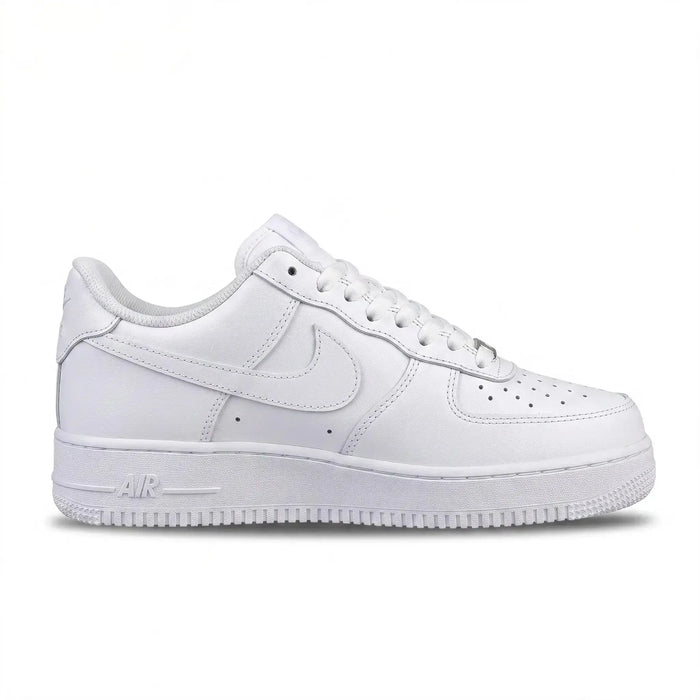 Air Force 1 Style – Triple White Low-Top Sneaker