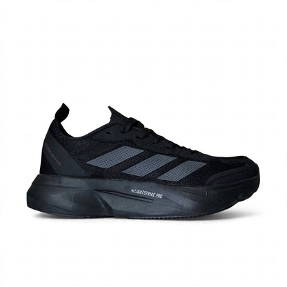 Boston Style multi-color runner lifestyle view