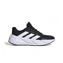 Adistar Style white black speckle runner sneaker detail