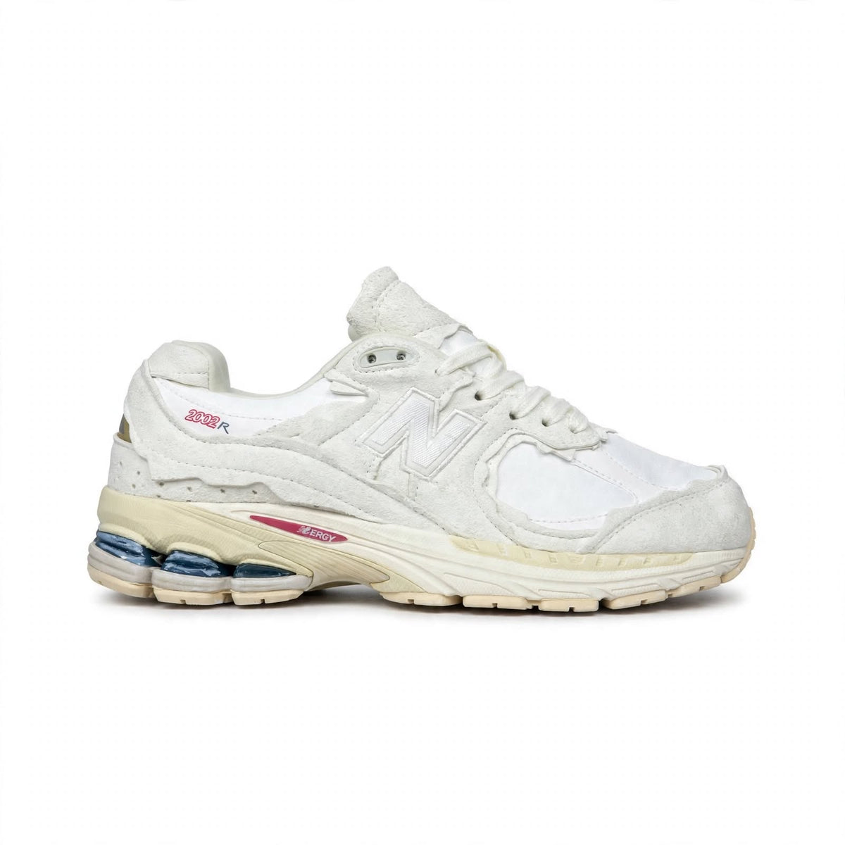 New Balance 2002R Style cream retro sneaker