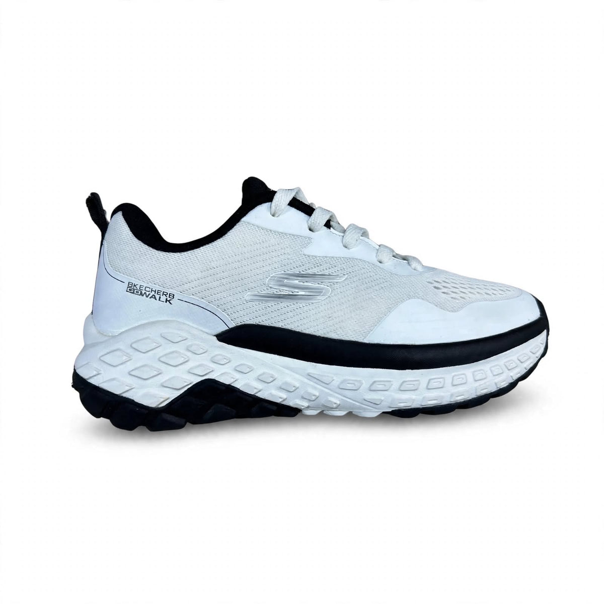 GOwalk Style walking sneaker side view