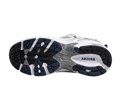 New Balance 530 style runner detail view