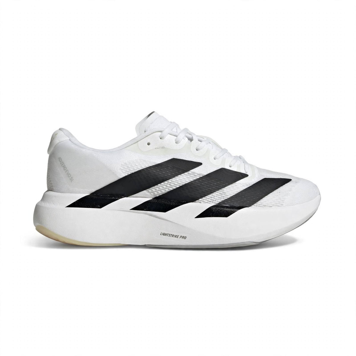 Boston 12 Style streamlined runner sneaker detail